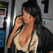 Lorielle London 