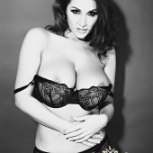 Lucy Pinder 
