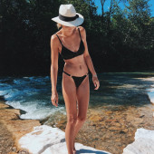 Luisa Hartema bikini