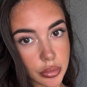 Lya Aylin