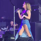 Maren Morris 