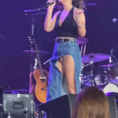 Maren Morris 