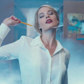 Margot Robbie 
