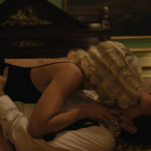 Mary Elizabeth Winstead 