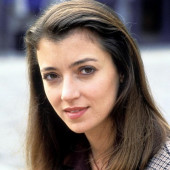 Mia Sara