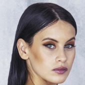 Milena Smit