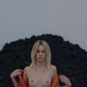 Milena Smit 