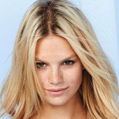 Nadine Leopold