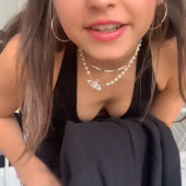 Nina Chuba 