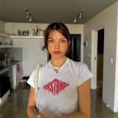 Nina Chuba 