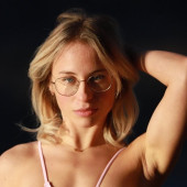 Nina Joy