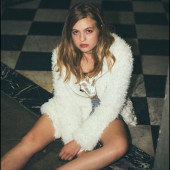 Olivia Scott Welch 