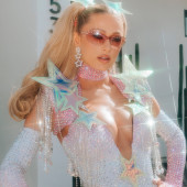 Paris Hilton
