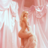 Paris Hilton 