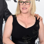 Patricia Arquette glasses