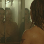 Reese Witherspoon topless scene