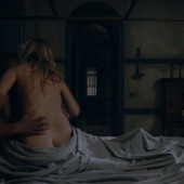 Sarah Paulson sex scene