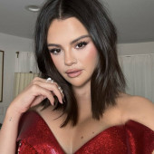 Selena Gomez 