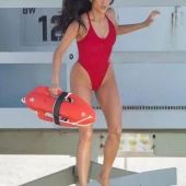 Shay Mitchell 