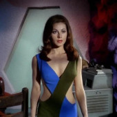 Sherry Jackson 