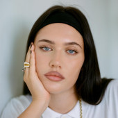 Sienna Spiro