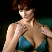 Simmone Mackinnon 