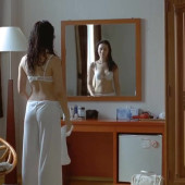 Son Yejin 