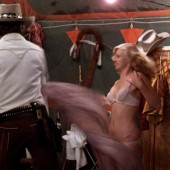 Sondra Locke 