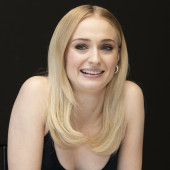 Sophie Turner 