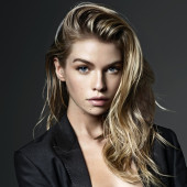 Stella Maxwell