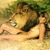 Susan Backlinie 