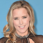 Tea Leoni