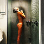 Tricia Helfer 