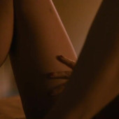 Valorie Curry 