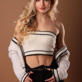 Veronika Miller 