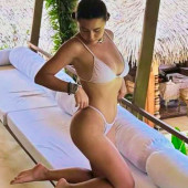 Yassi Pressman 