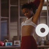 Zoe Saldana 