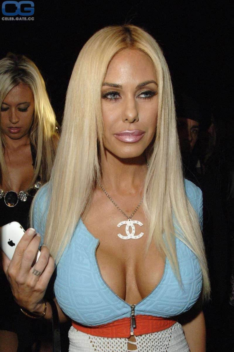 Shauna Sand 