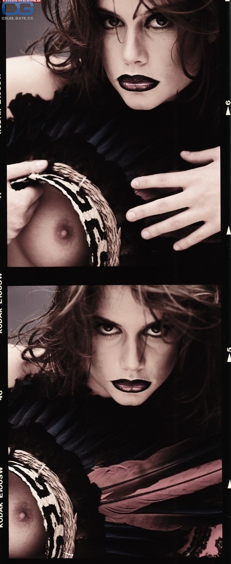 Alinne Moraes 