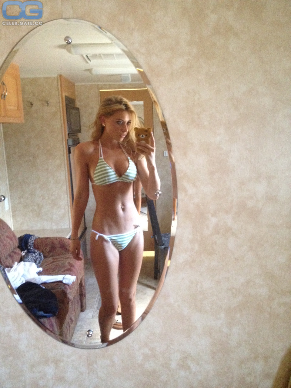 Alyson Michalka sexy selfie