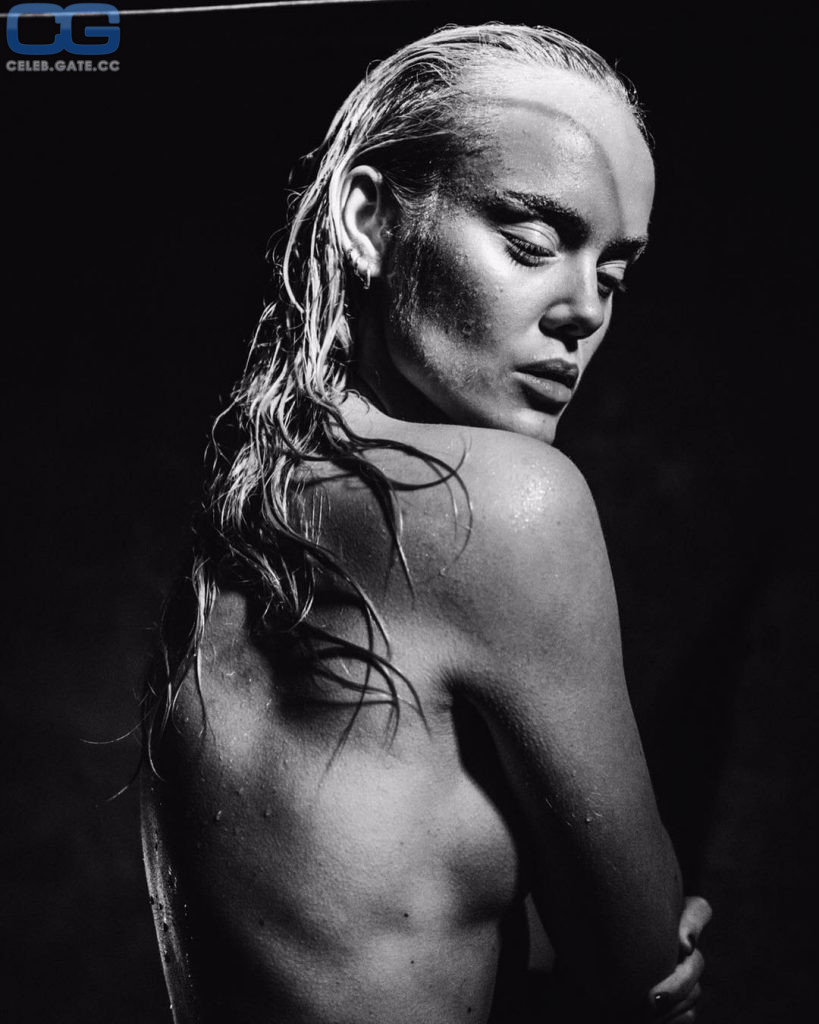 Amanda Winberg nude