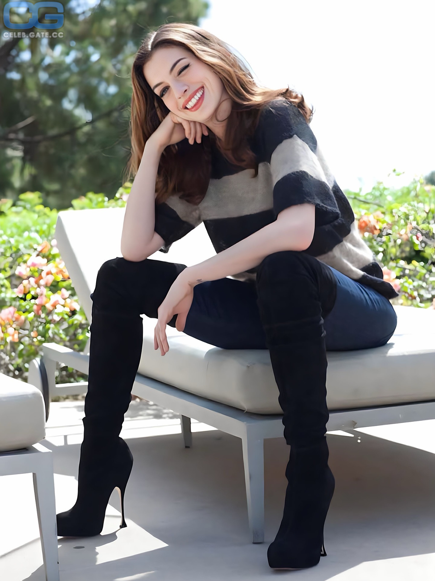 Anne Hathaway 