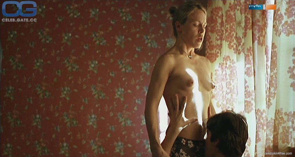 Anneke Kim Sarnau nude scene