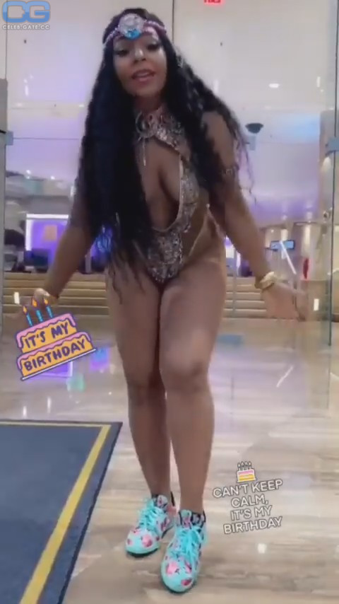Ashanti 