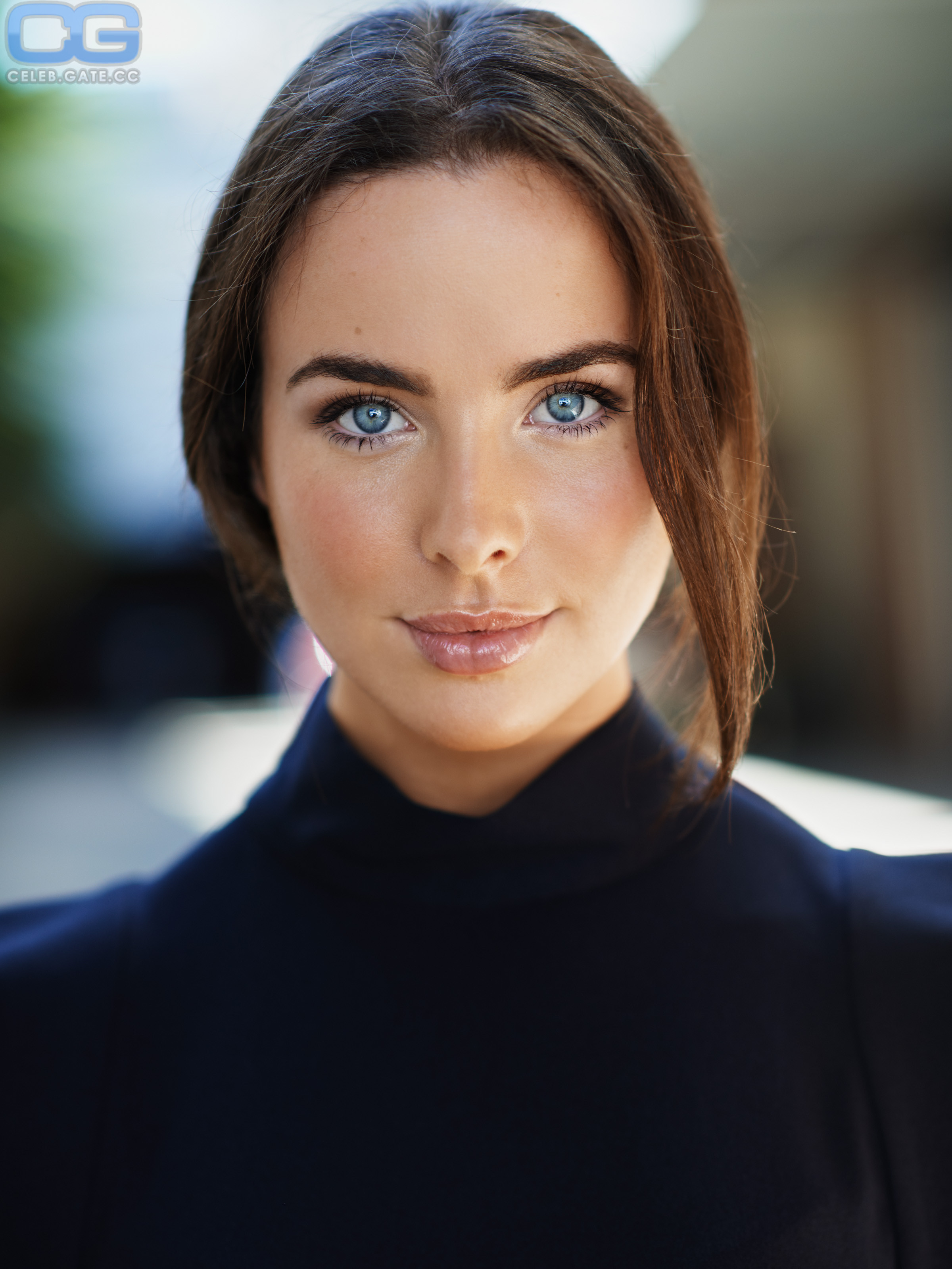 Ashleigh Brewer 