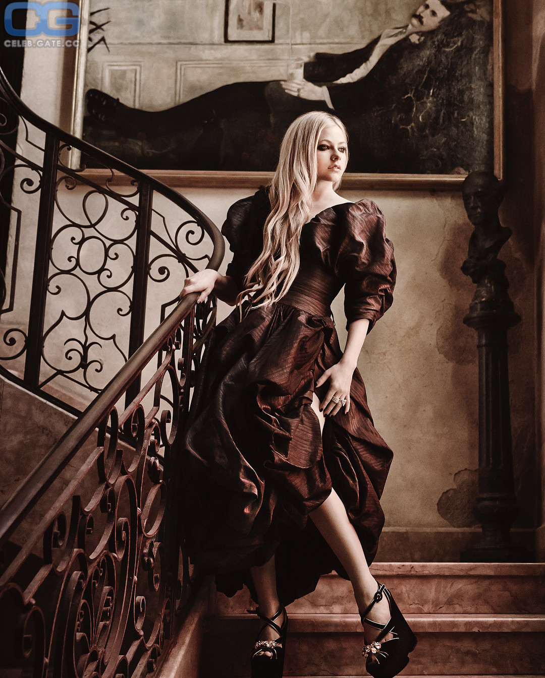 Avril Lavigne hot