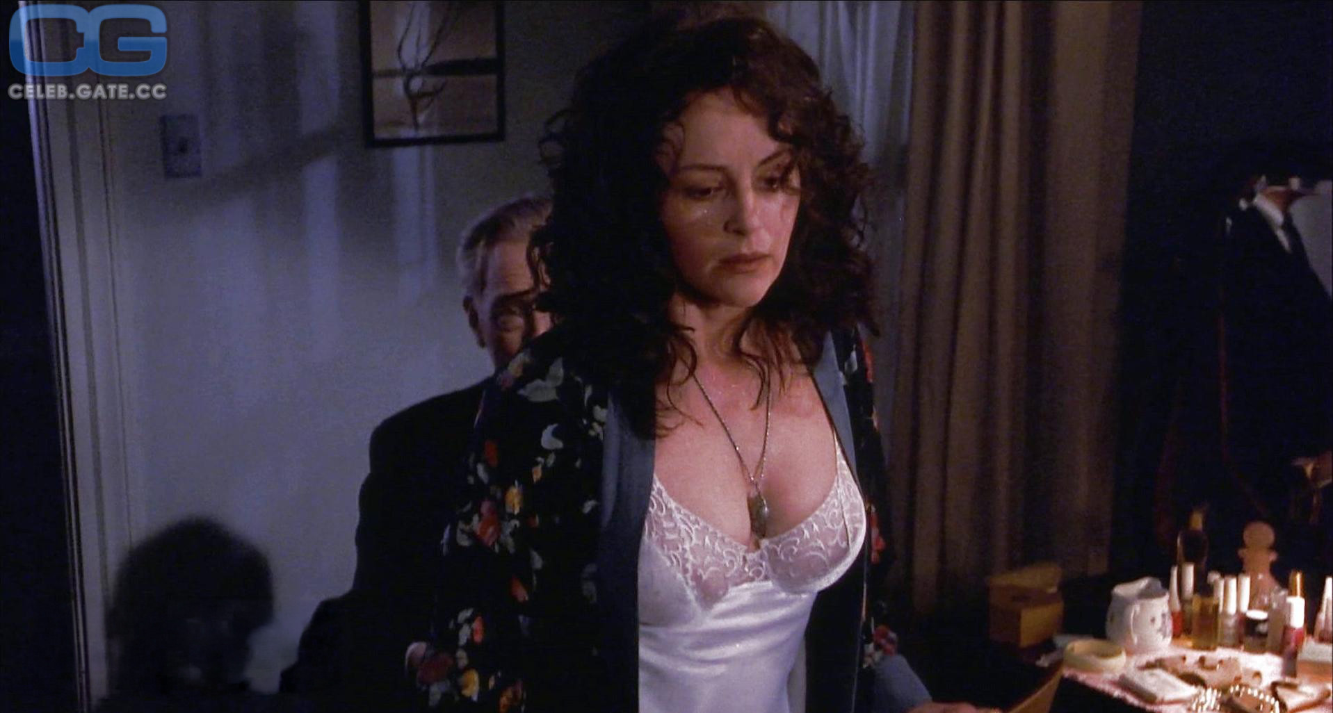 Bonnie Bedelia 