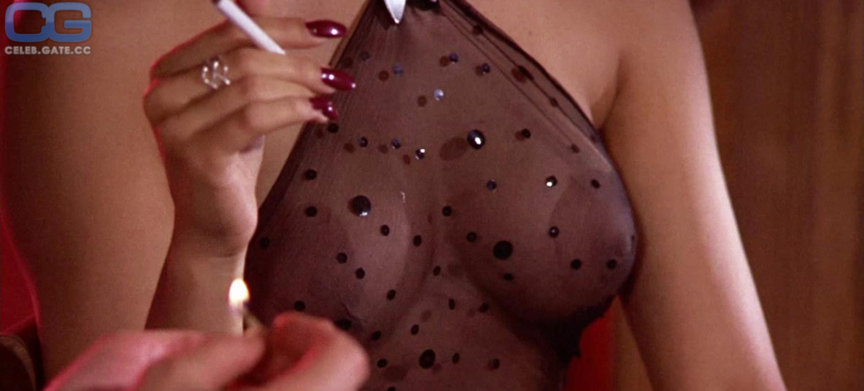 Brenda Benet 