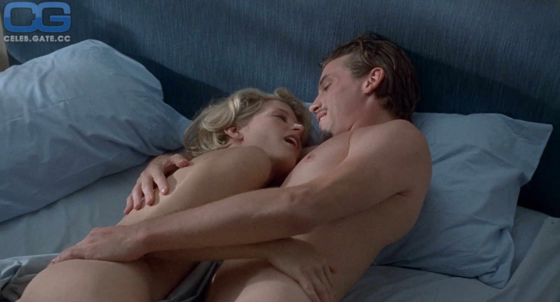 Bridget Fonda 