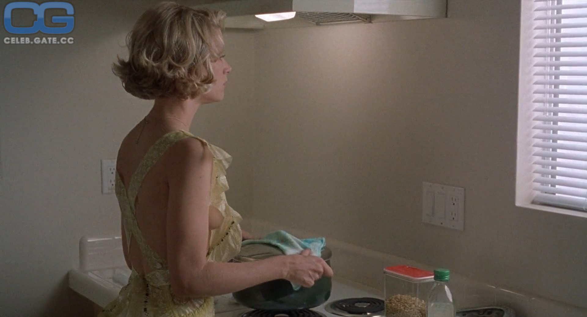 Bridget Fonda 
